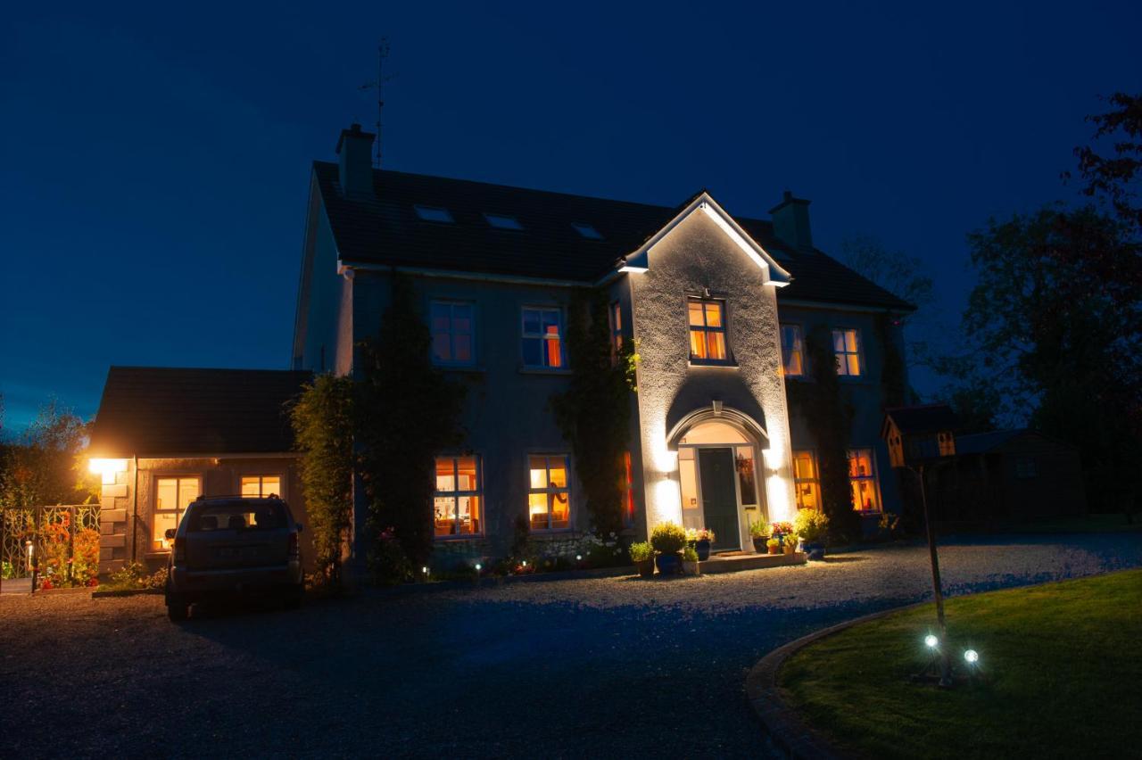 Lynster House Monaghan Exterior foto